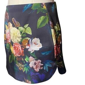 Topshop Floral Scuba Mini Skirt - Dark Botanical Print - Size 6